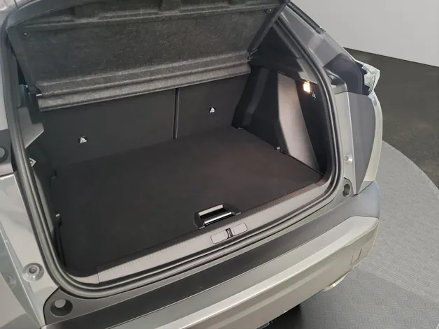 Peugeot 2008 1.2 Hybrid Allure Premium