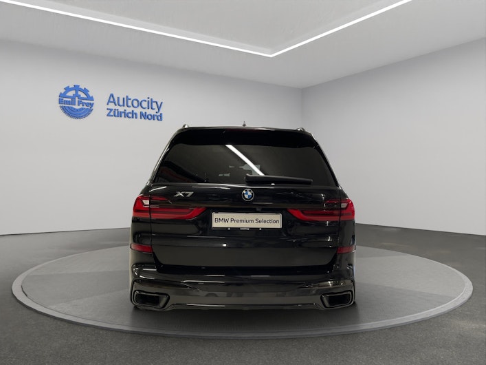 Vehicle image BMW X7