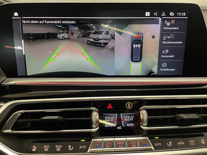 Vehicle image BMW X7