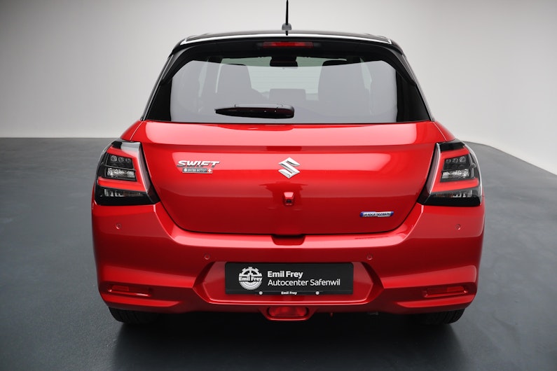 Vehicle image SUZUKI SWIFT