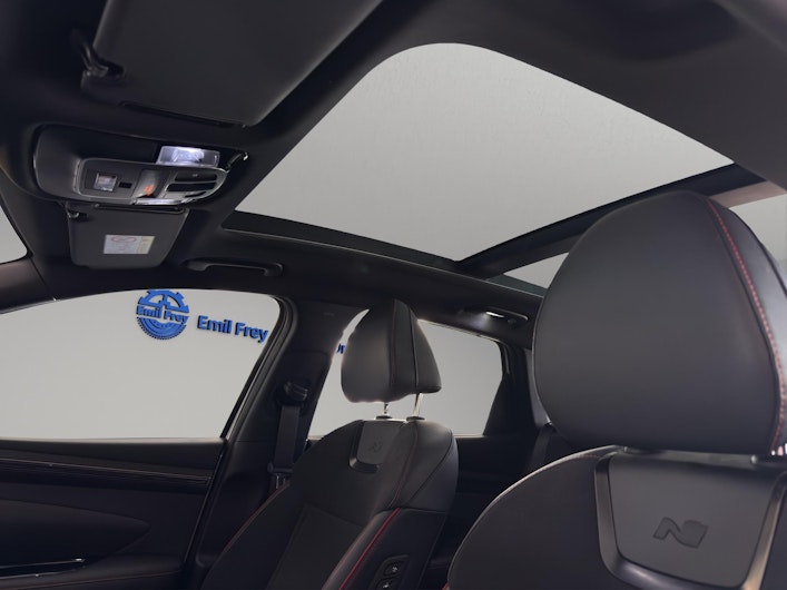 Vehicle image HYUNDAI TUCSON