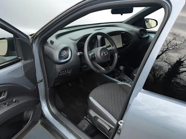 Toyota Aygo X 1.0 VVT-i Trend