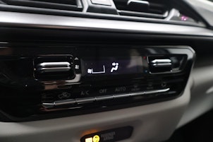 Vehicle image SUZUKI Swift 1.2 Compact Top Hybrid