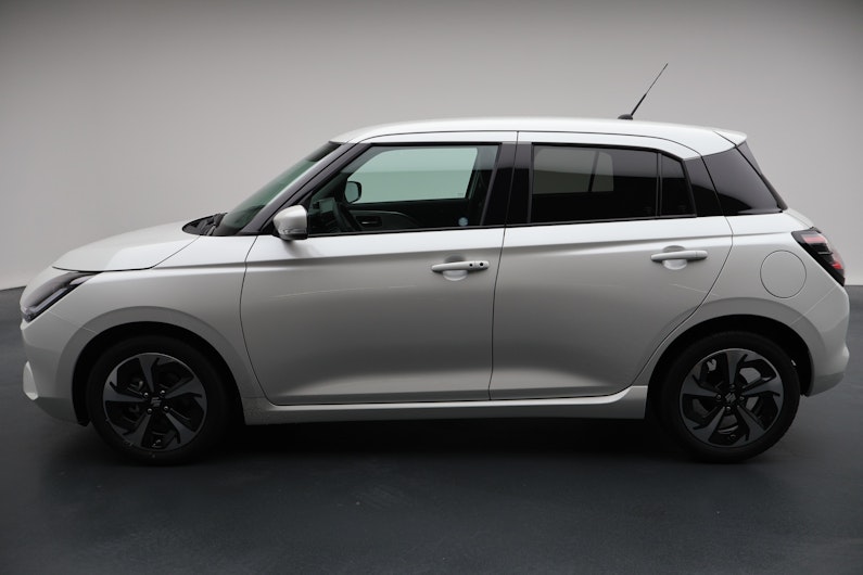 Vehicle image SUZUKI SWIFT