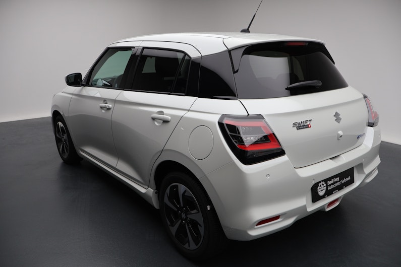 Vehicle image SUZUKI SWIFT