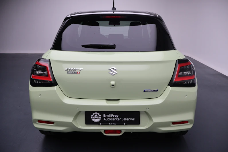 Fahrzeugbild SUZUKI SWIFT