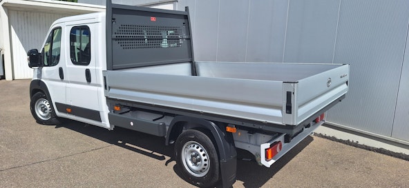 Vehicle image 5 Vehicle image 5