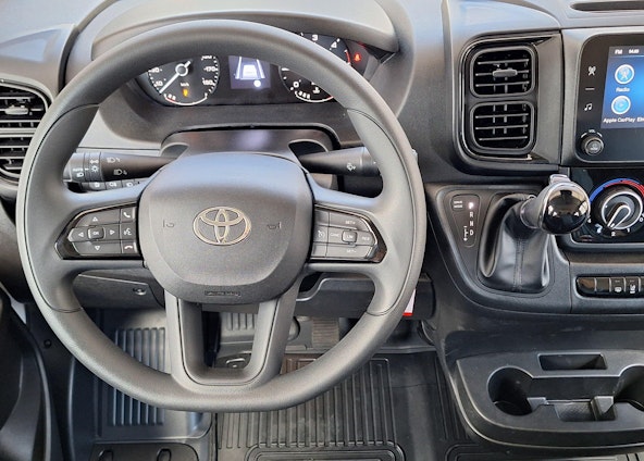 Vehicle image 12 Vehicle image 12