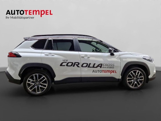 Vehicle image 12 Vehicle image 12