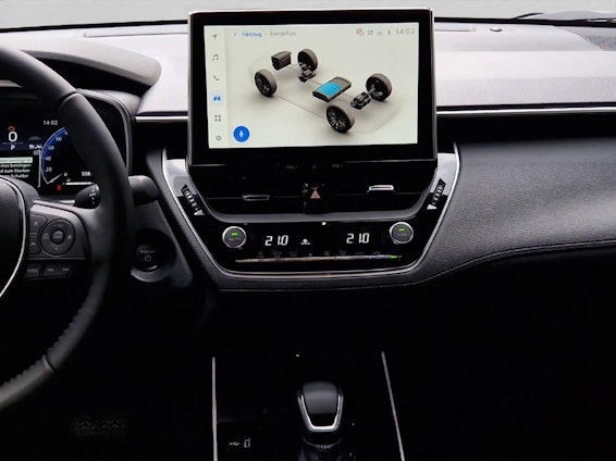 Vehicle image 6