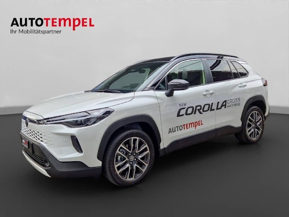 First vehicle image First vehicle image