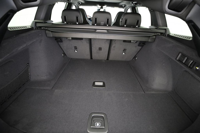 Vehicle image BMW 3 SERIES