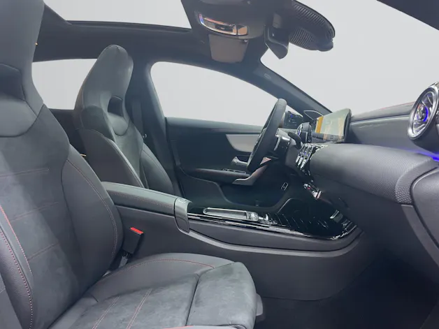 Mercedes-Benz CLA 200 Shooting Brake AMG Line