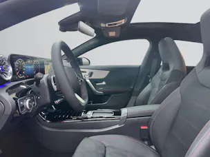 Mercedes-Benz CLA 200 Shooting Brake AMG Line