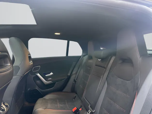 Mercedes-Benz CLA 200 Shooting Brake AMG Line