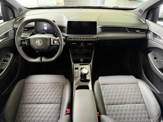 MG 3 1.5 Hybrid+ Luxury