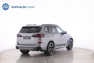 Vehicle image BMW X5 50e xDrive SAG