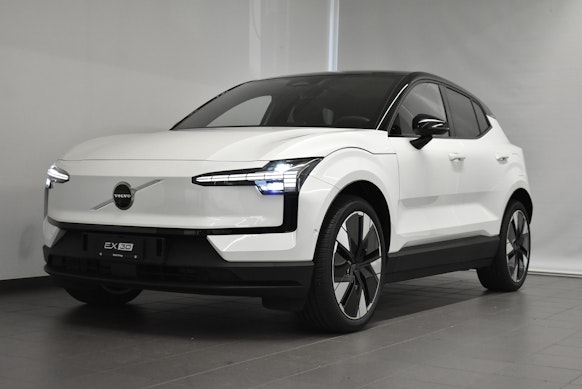 VOLVO EX30 E60 Twin Ultra Performance AWD 1