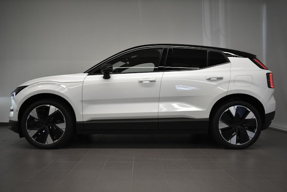 VOLVO EX30 E60 Twin Ultra Performance AWD 2