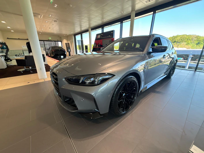 image du véhicule BMW 3 SERIES