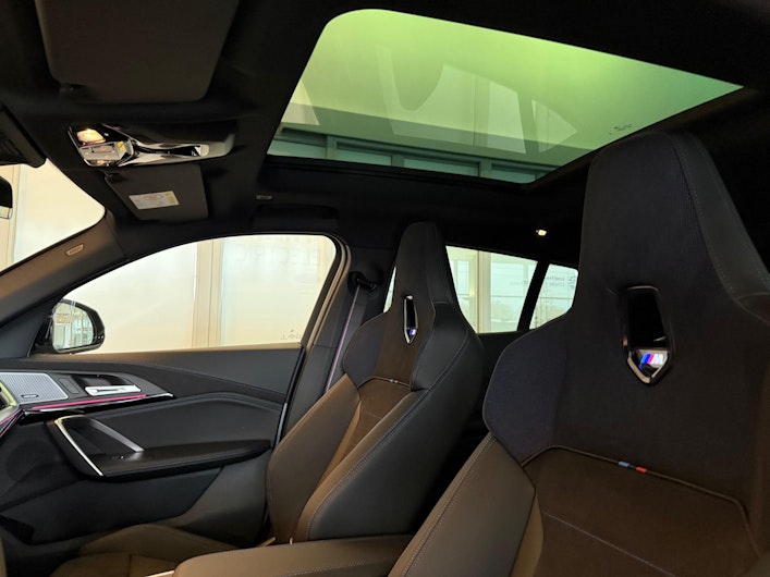 Vehicle image BMW X2