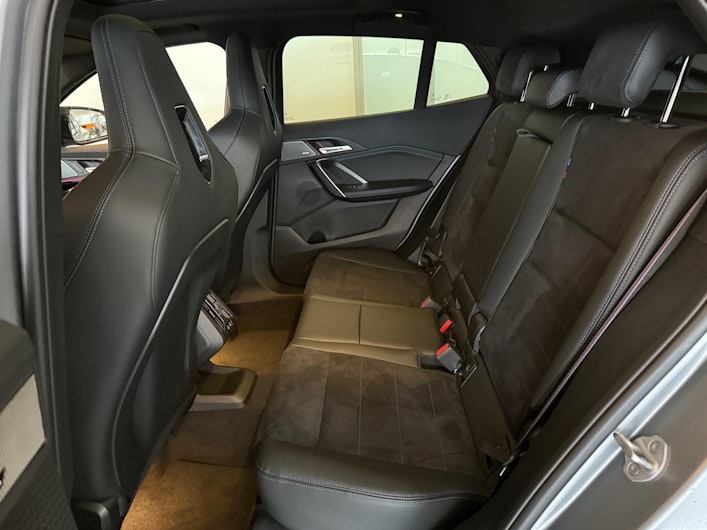 Vehicle image BMW X2