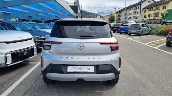 Vehicle image 4 Vehicle image 4