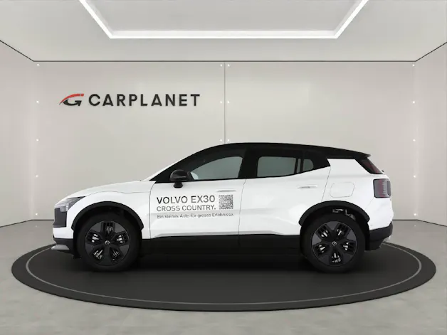 Volvo EX30 CC E60 Twin Performance AWD