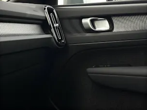 Volvo XC40 2.0 B3 MH Core