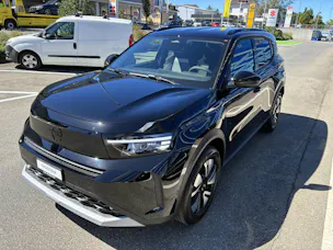 Opel Frontera 1.2 T HEV 145 GS