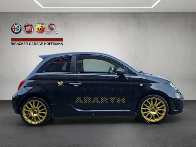 Fiat 695 Abarth 1.4 T-Jet 180 75 Anniversario