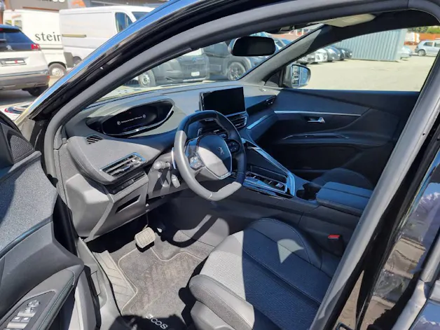 Peugeot 3008 1.2 PureTech Allure Pack