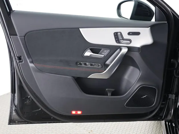 Mercedes-Benz A 200 7G-DCT