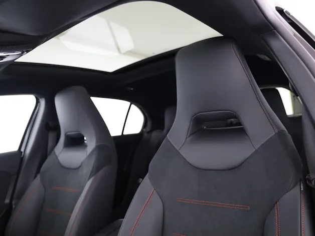 Mercedes-Benz A 200 7G-DCT