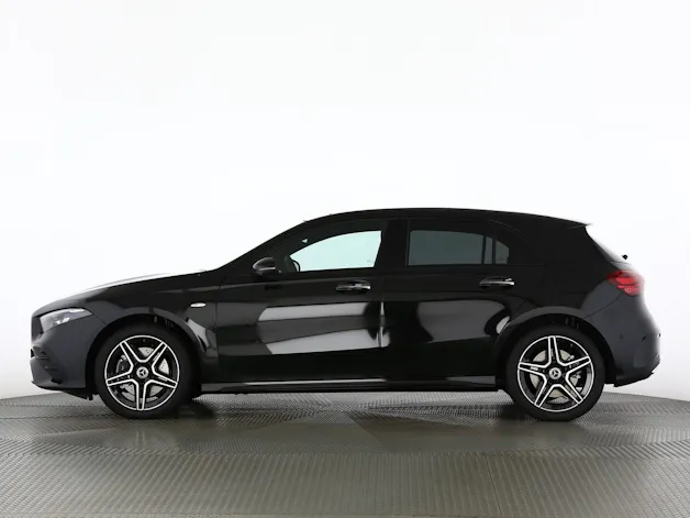 Mercedes-Benz A 250 e EQ Star 8G-DCT