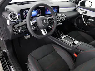 Mercedes-Benz A 250 e EQ Star 8G-DCT