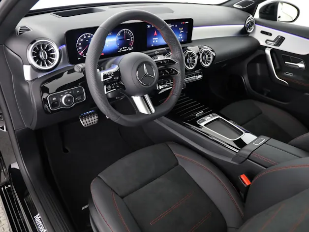 Mercedes-Benz A 250 e EQ Star 8G-DCT