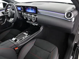 Mercedes-Benz A 250 e EQ Star 8G-DCT