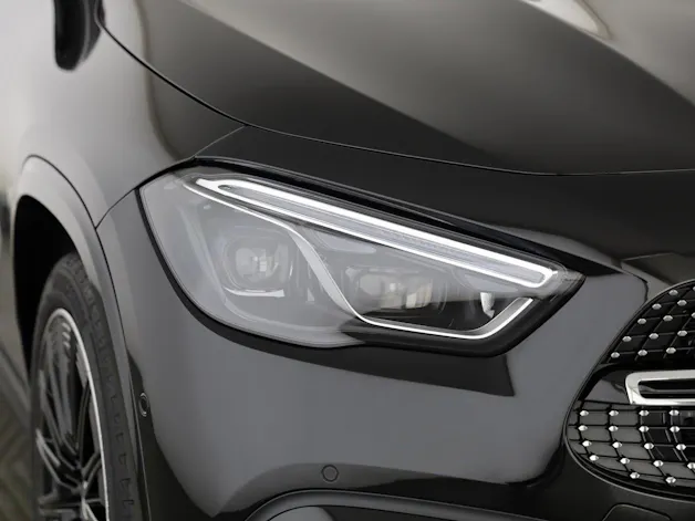 Mercedes-Benz GLA 200 7G-DCT