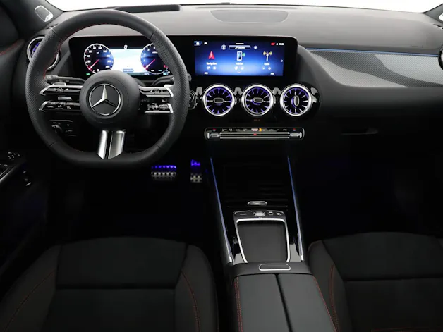 Mercedes-Benz GLA 200 7G-DCT