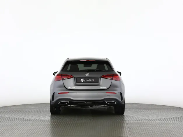 Mercedes-Benz A 250 4Matic 8G-DCT