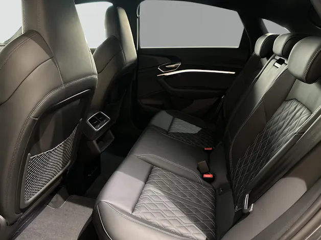 Audi SQ8 Sportback e-tron quattro