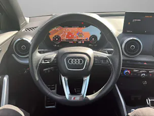 Audi Q2 35 TDI S line quattro S-tronic