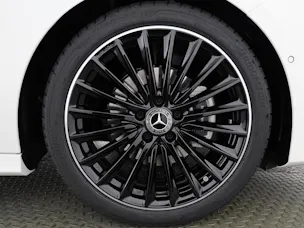 Mercedes-Benz A 200 7G-DCT