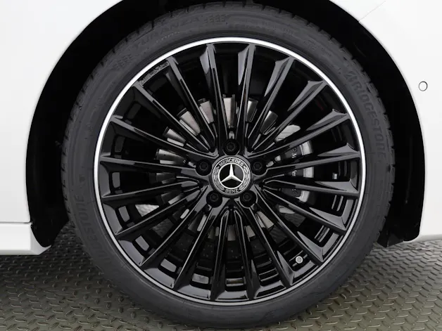 Mercedes-Benz A 200 7G-DCT