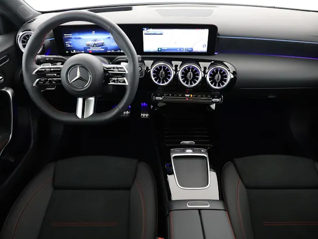 Mercedes-Benz A 200 7G-DCT