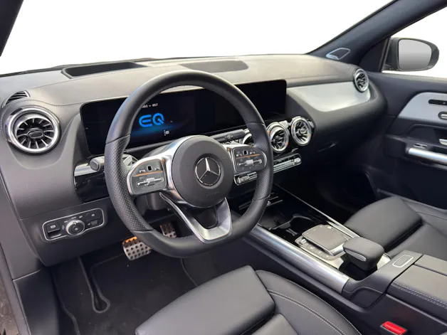 Mercedes-Benz EQA 300 AMG Line 4Matic