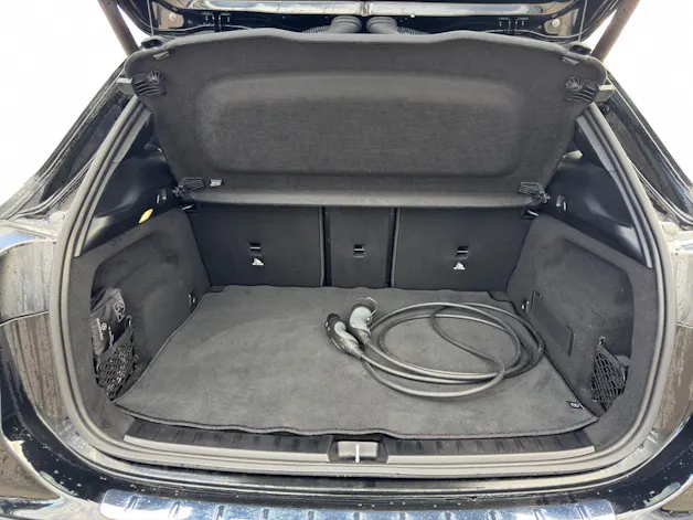 Mercedes-Benz EQA 300 AMG Line 4Matic