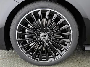 Mercedes-Benz CLA 220 4Matic 8G-DCT