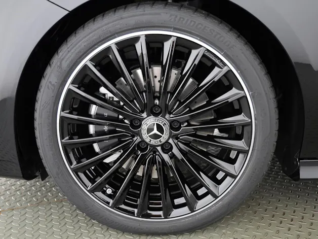 Mercedes-Benz CLA 220 4Matic 8G-DCT
